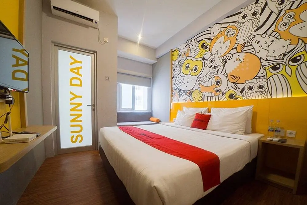Сурабая: RedDoorz Apartment near Golden City Mall