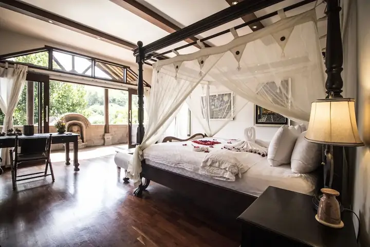 Сукавати: Avalon Ubud Villas