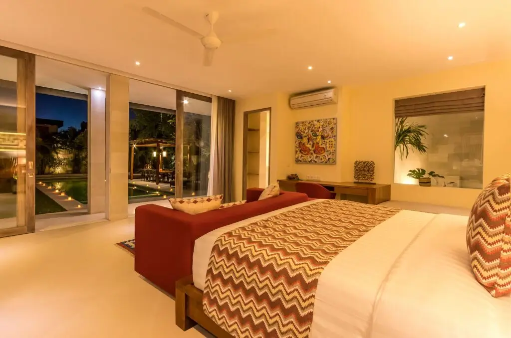 carousel image 5