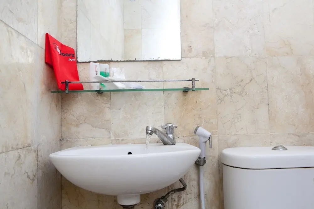 Бандунг: RedDoorz @ Babakan Jeruk 2