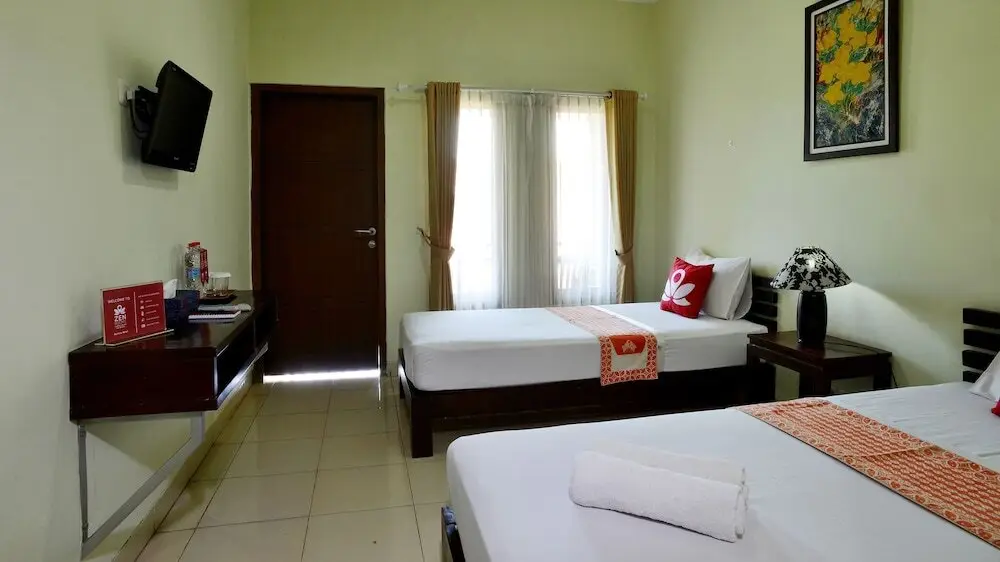 Джокьякарта: ZEN Rooms Pakualaman