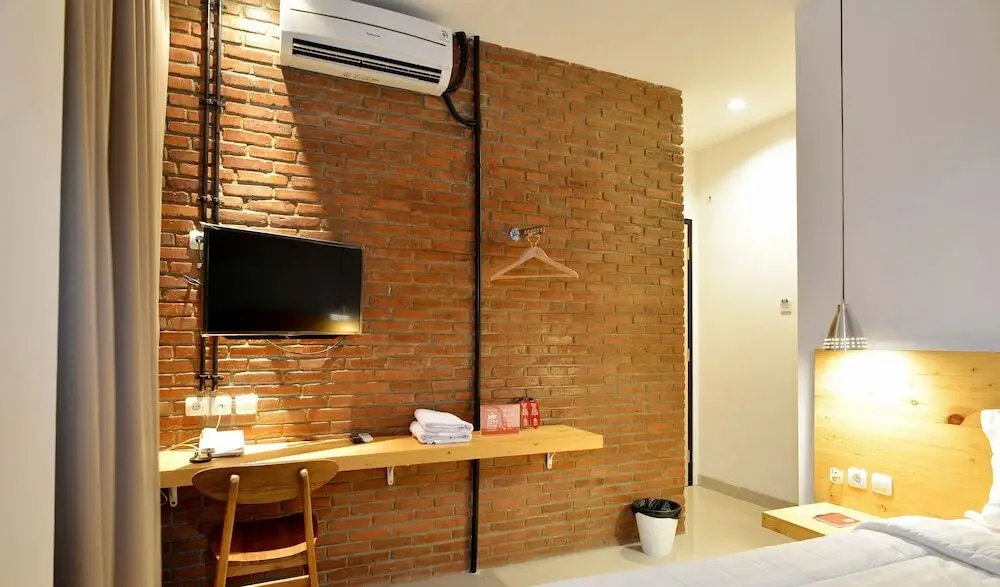 Джакарта: ZEN Rooms Near Mall Buaran
