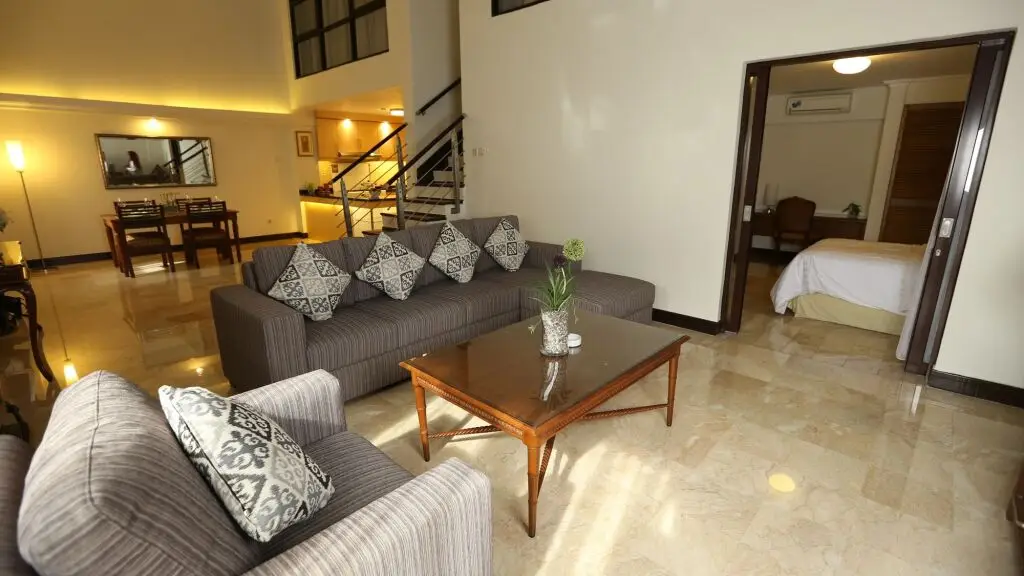 Джакарта: Aditya Mansions Apartment
