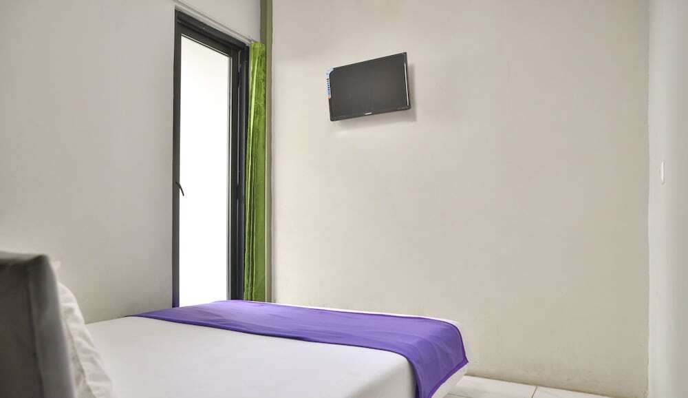 Джакарта: ZEN Rooms Basic near Kota Kasablanka