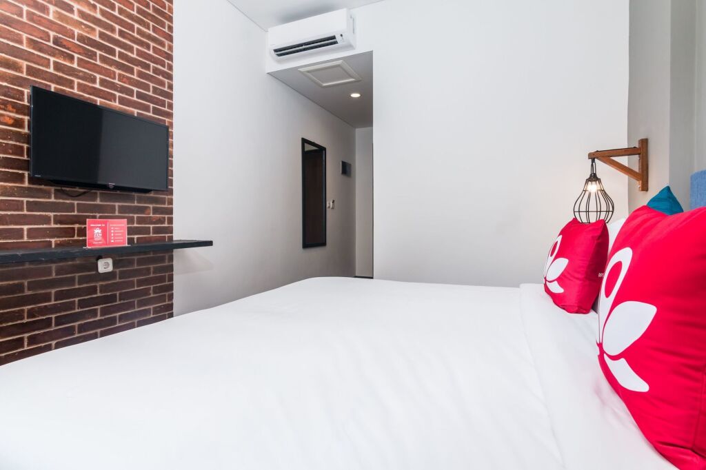 Кута: ZEN Rooms Plawa seminyak
