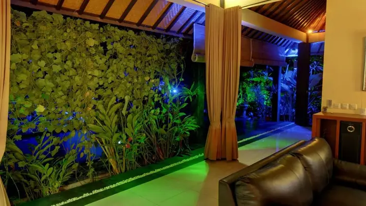 Сукасада: Villa Latebra