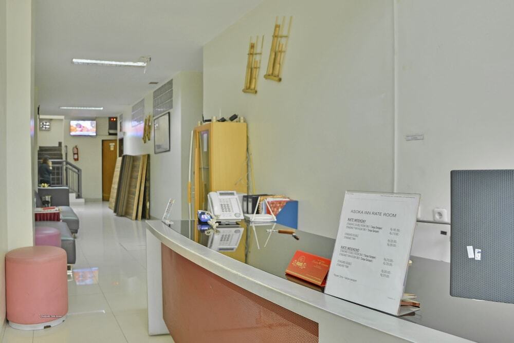 Бандунг: ZEN Rooms Sukasari Gegerkalong