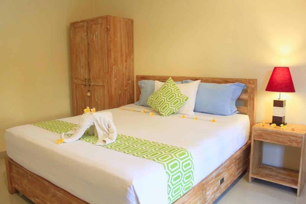 Кута: CR Tris Rooms Seminyak
