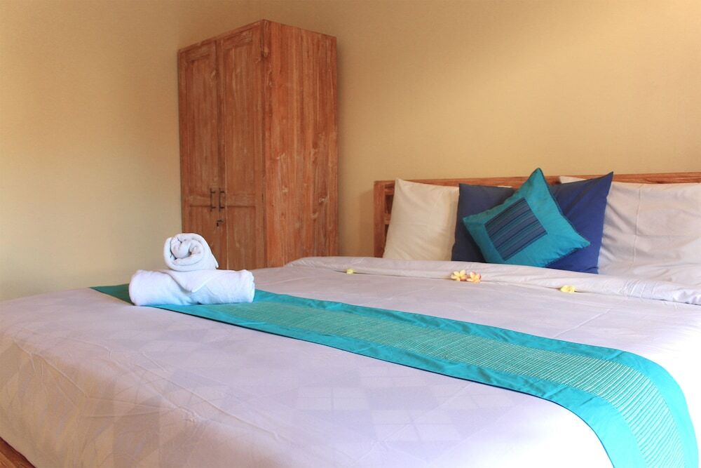 Кута: CR Tris Rooms Seminyak