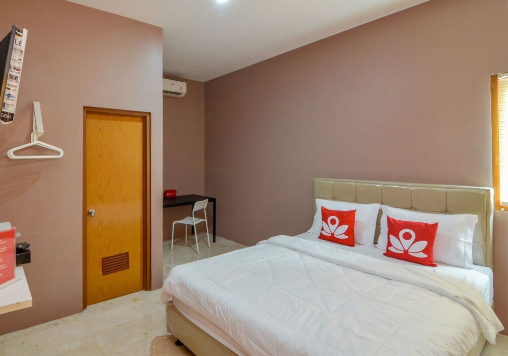 Джакарта: ZEN Rooms Basic Meruya Selatan