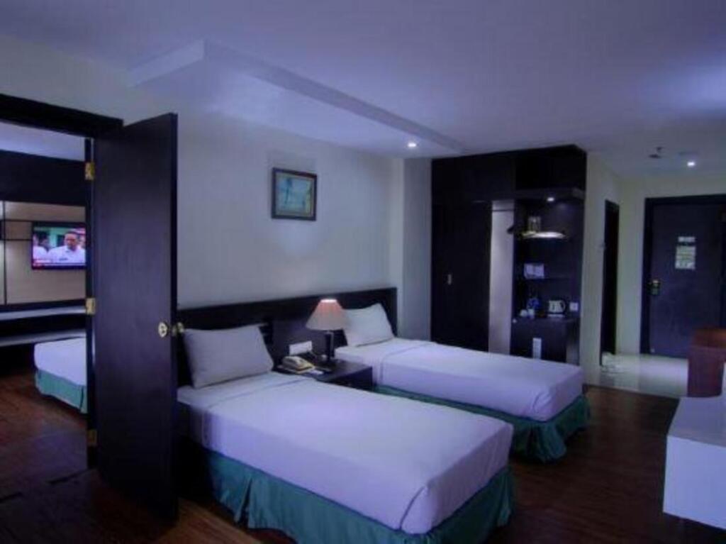 Батам: PIH Batam