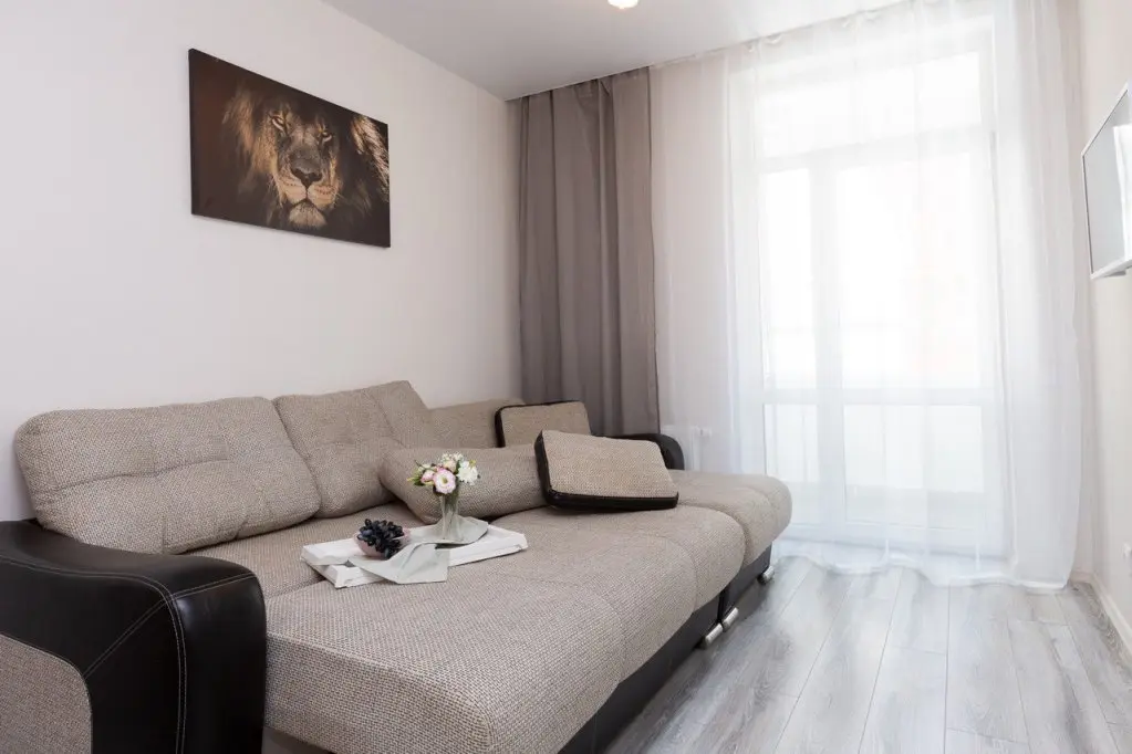 Екатеринбург: Апартаменты на Азина 22/2 RentHouse