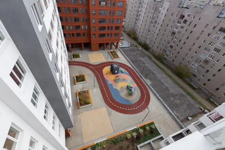 Екатеринбург: Апартаменты на Азина 22/2 RentHouse