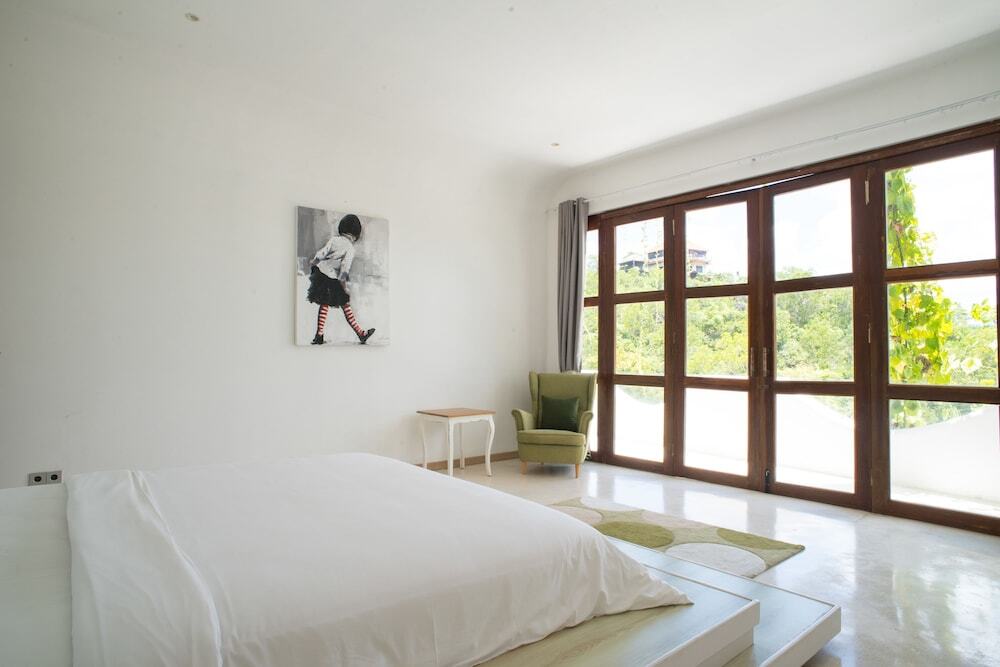 Унгасан: Nazeki Villa