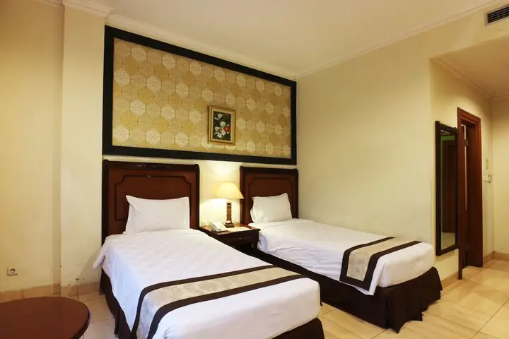 Джакарта: Desa Wisata Hotel - Hostel