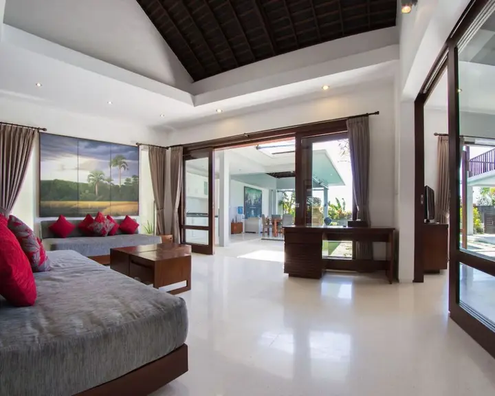 Унгасан: Villa Seratus