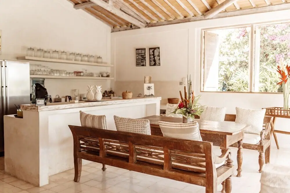 Переренан: Santai Beach House