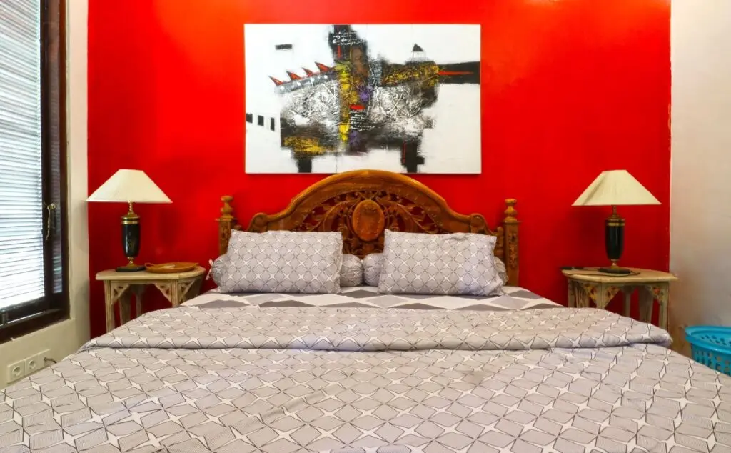 Денпасар: OYO 90363 Nira Guest House Sanur Bali