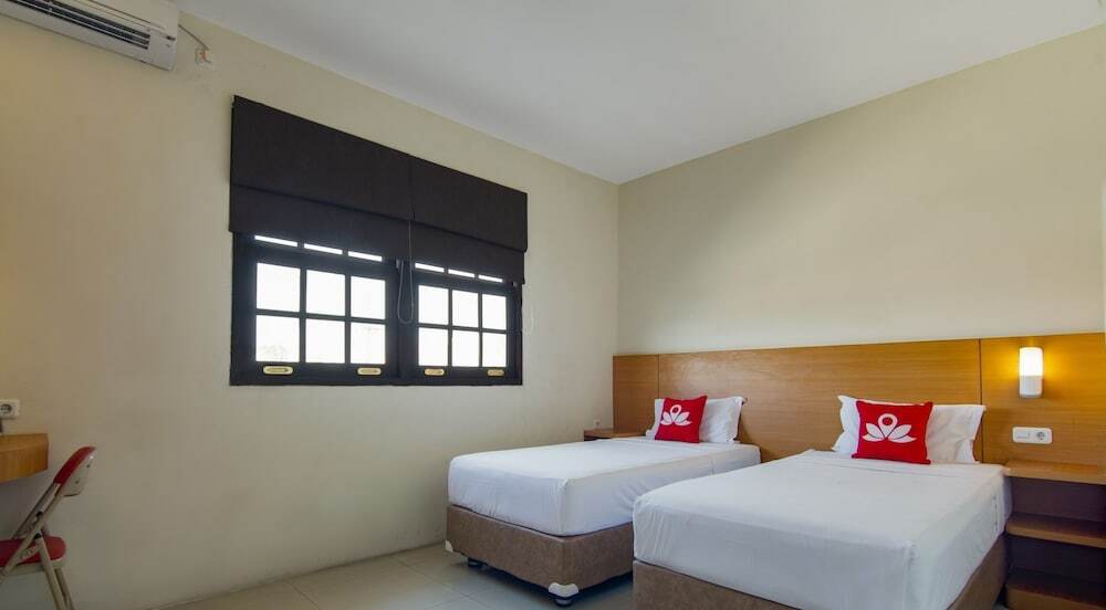 Сурабая: ZEN Rooms Basic Kupang Baru