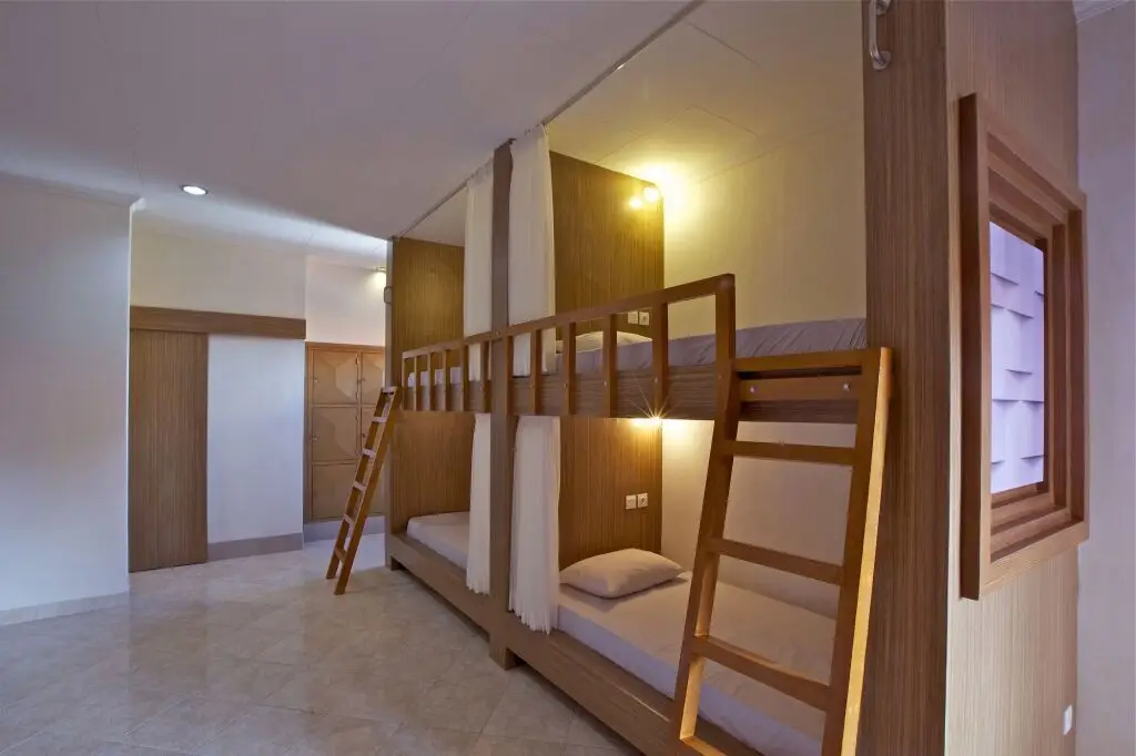 Кута: Kuta Dormitory
