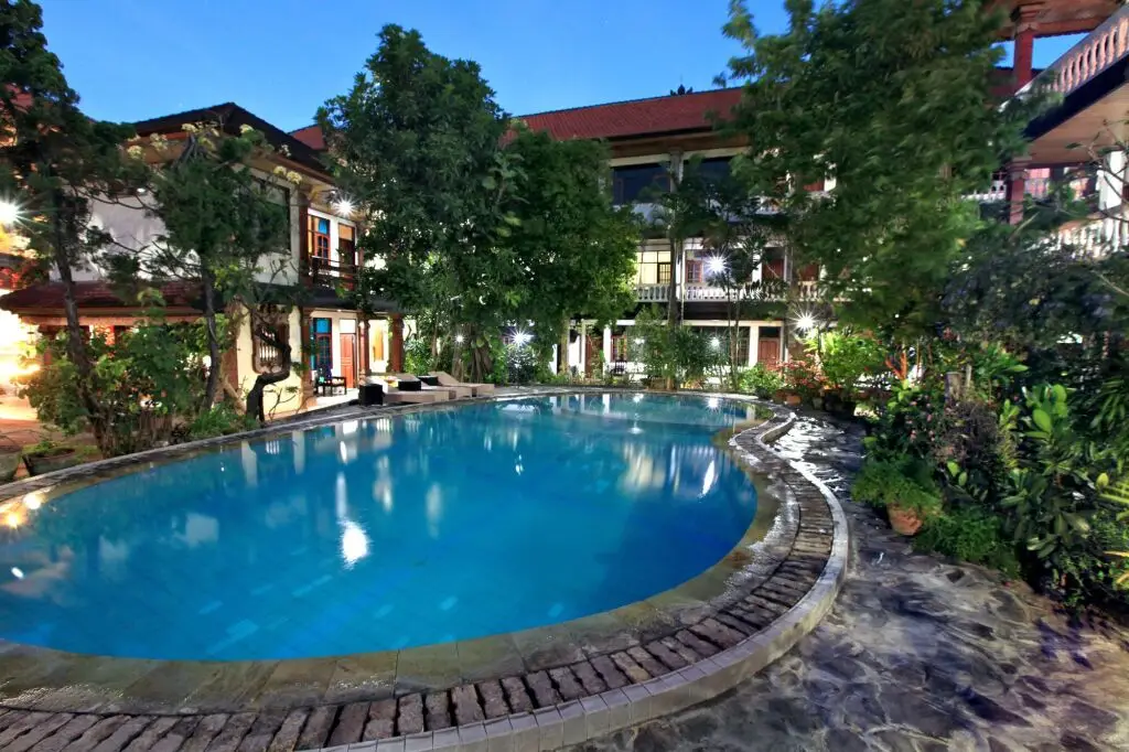 Кута: Kuta Dormitory