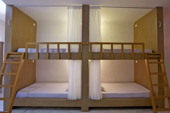 Кута: Kuta Dormitory