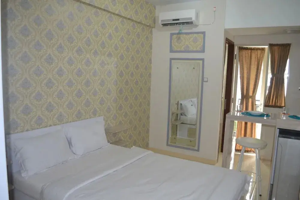 Южный Тангеранг: Apartment Green Lake View by Property Time