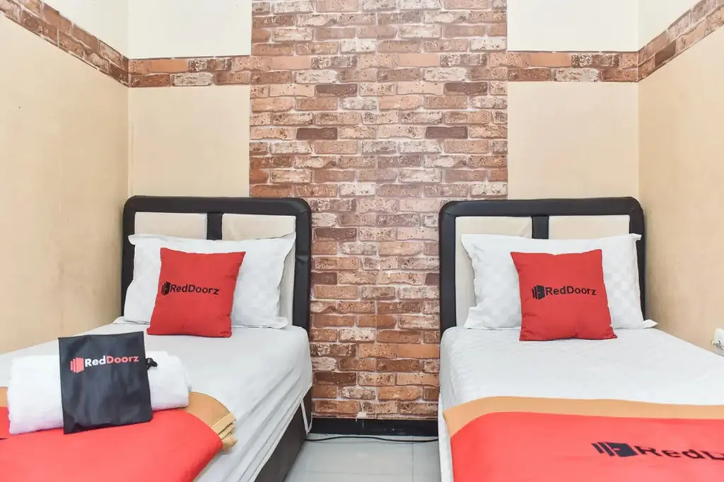 Маланг: RedDoorz near Stasiun Kota Baru Malang