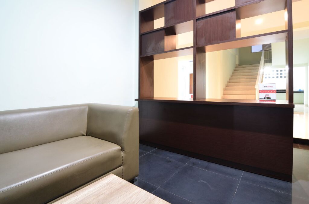 Суракарта: RedDoorz near Museum Keraton Surakarta