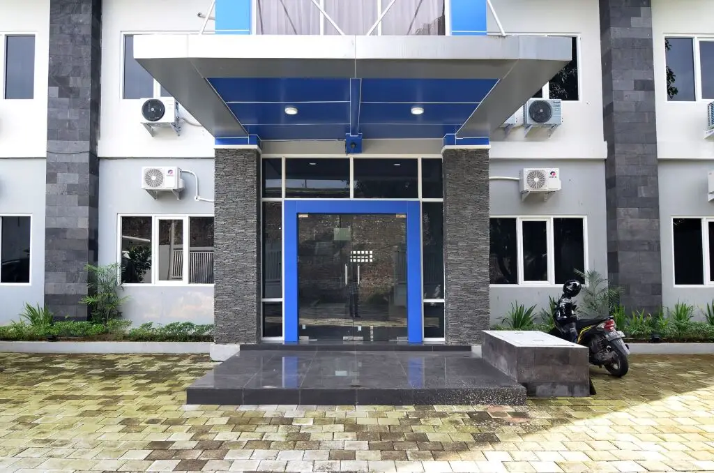 Суракарта: RedDoorz near Museum Keraton Surakarta