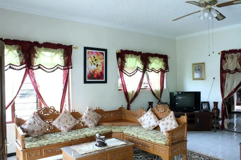 Бату: Marry Ind Vila & Guest House Gunung Kawi Malang