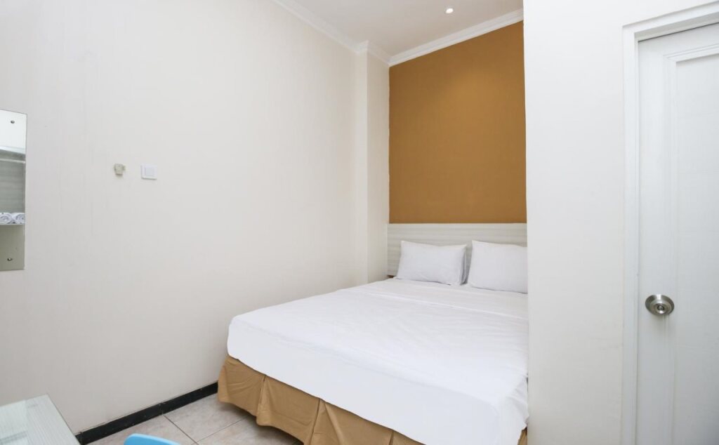 Сурабая: Sky Residence Syariah Gubeng Kertajaya 1