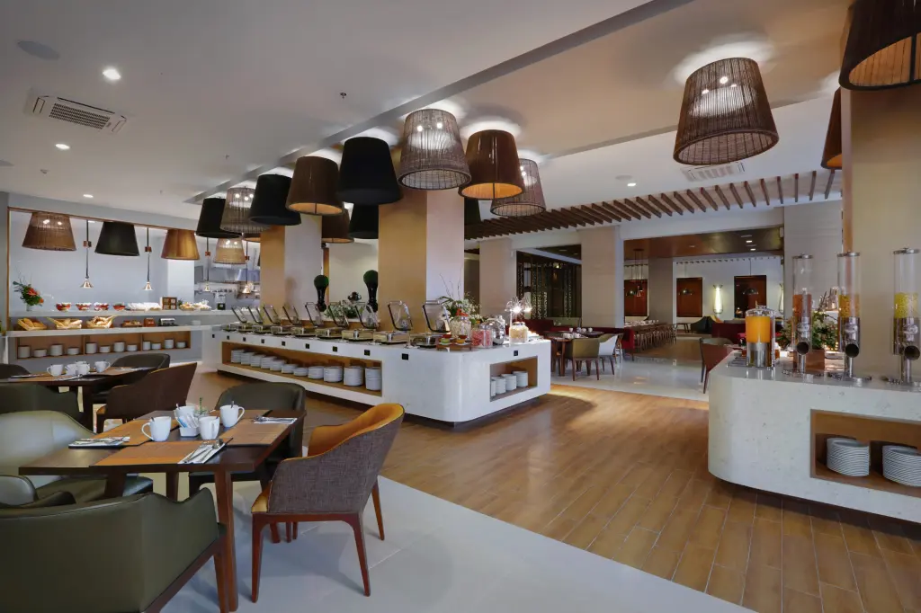 Сукарайя: Отель The Alana Hotel and Conference - Sentul City