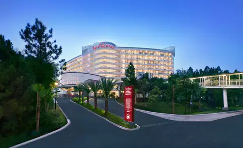Отель The Alana Hotel and Conference - Sentul City — фото 1
