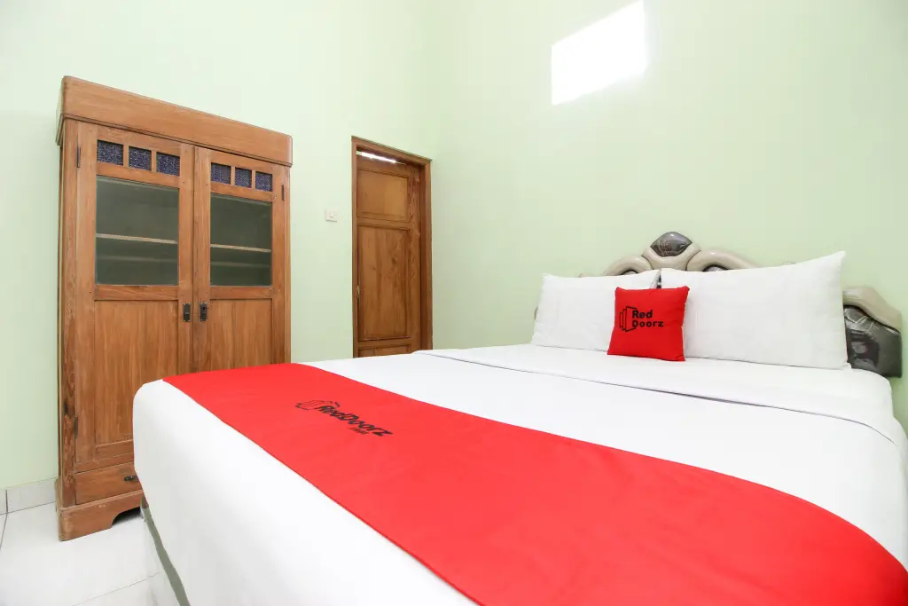 Джокьякарта: RedDoorz Plus near Taman Sari