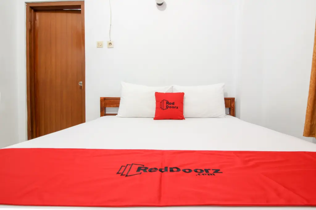 Джокьякарта: RedDoorz Plus near Alun Alun Selatan