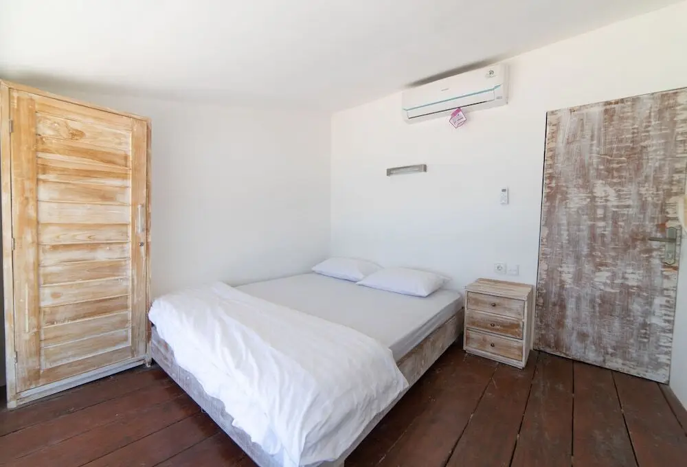 Джимбаран: Jimbaran Balangan Beachfront Rooms