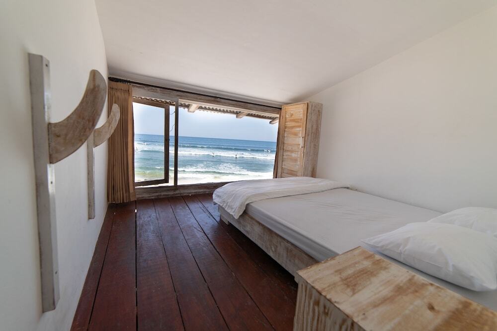 Джимбаран: Jimbaran Balangan Beachfront Rooms