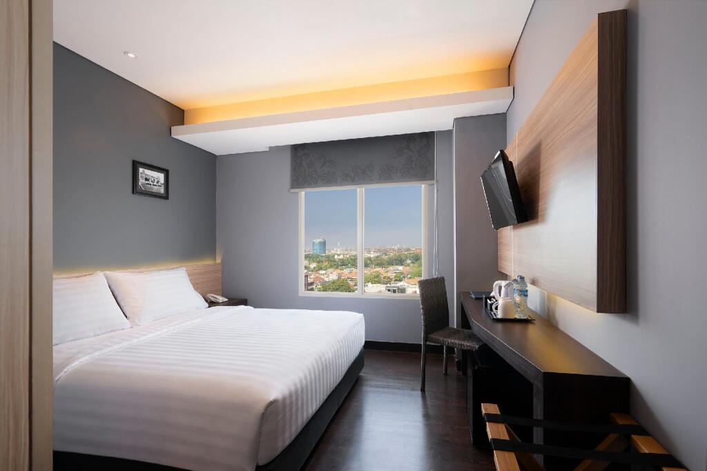Сурабая: Batiqa Hotel Darmo - Surabaya