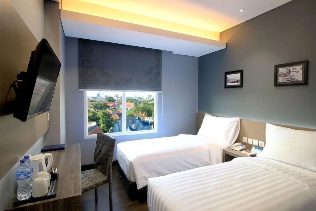 Сурабая: Batiqa Hotel Darmo - Surabaya