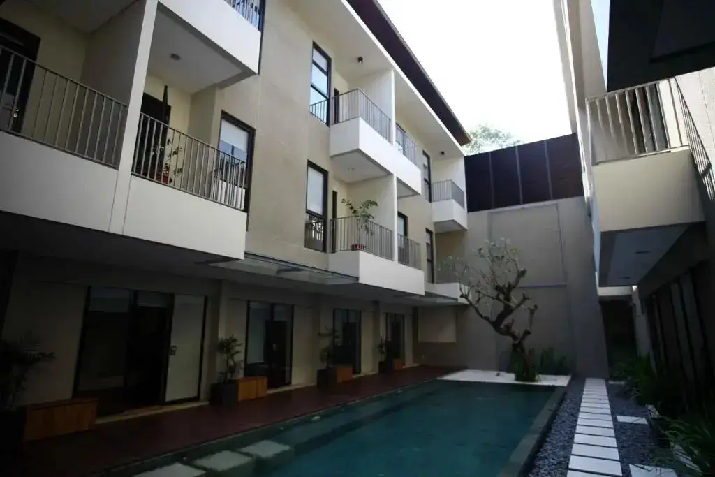 Куруг: ZEN Rooms Permata Karawaci