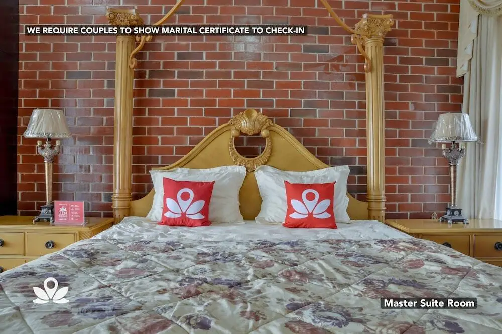 Лембанг: ZEN Rooms Dago Pakar Syariah