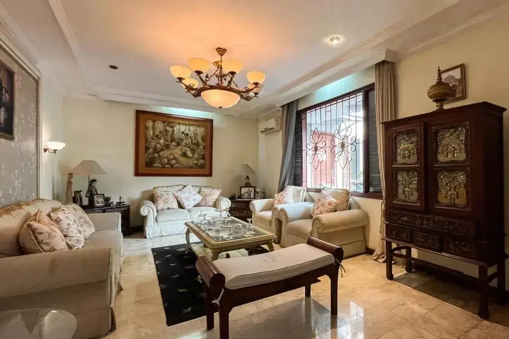 Джакарта: RedDoorz Plus @ Jalan Dharmawangsa