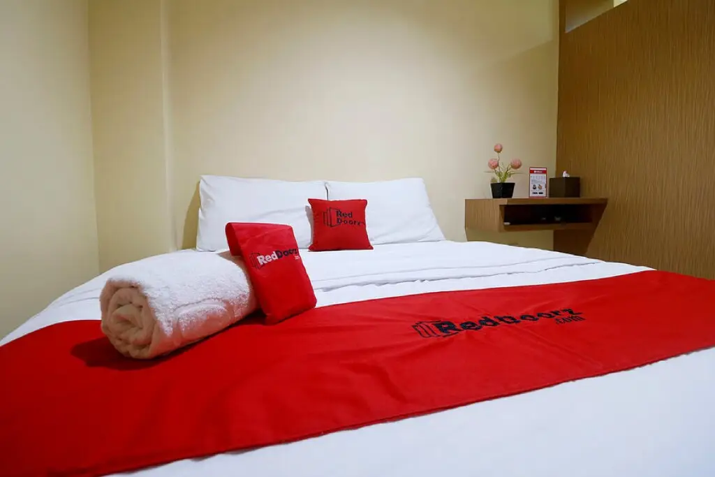 Джакарта: RedDoorz near ITC Cempaka Mas