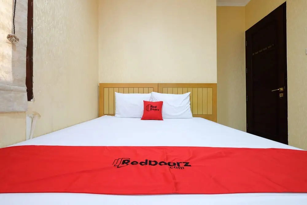 Семаранг: RedDoorz Plus near Simpang Lima