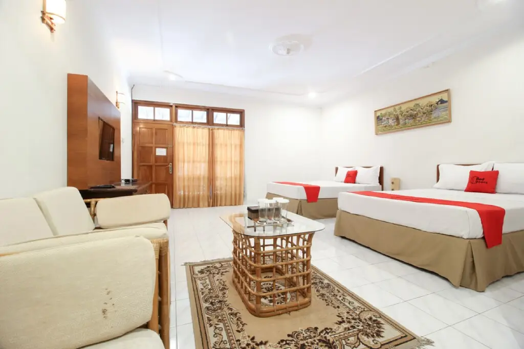 Джокьякарта: RedDoorz Plus near Alun Alun Selatan 2