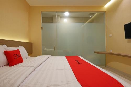 Семаранг: RedDoorz Plus near Java Mall Semarang