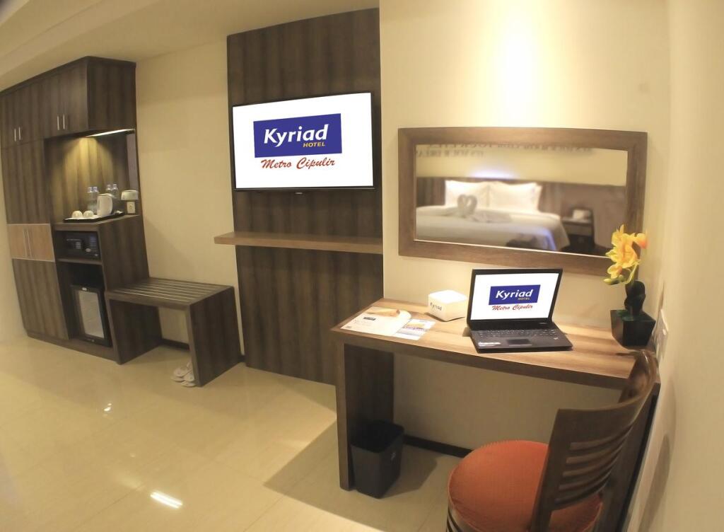 Джакарта: Kyriad Metro Kebayoran