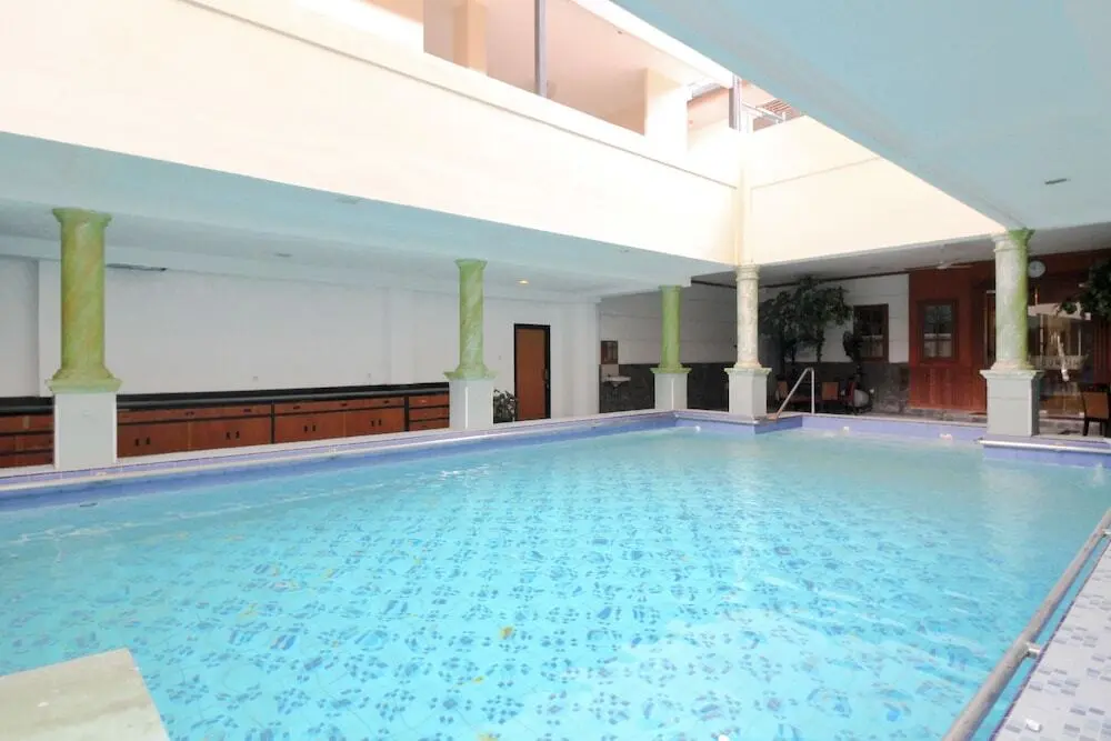 Джакарта: Sky Inn Persatuan 13 Jakarta