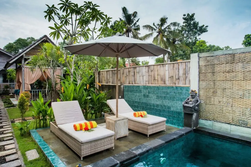 Лембонган-Айленд: The Syron Huts Lembongan